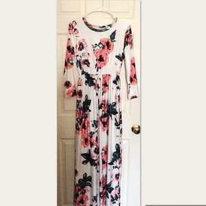 Floral Long Sleeve Multicolor Maxi Dress (Pockets)
